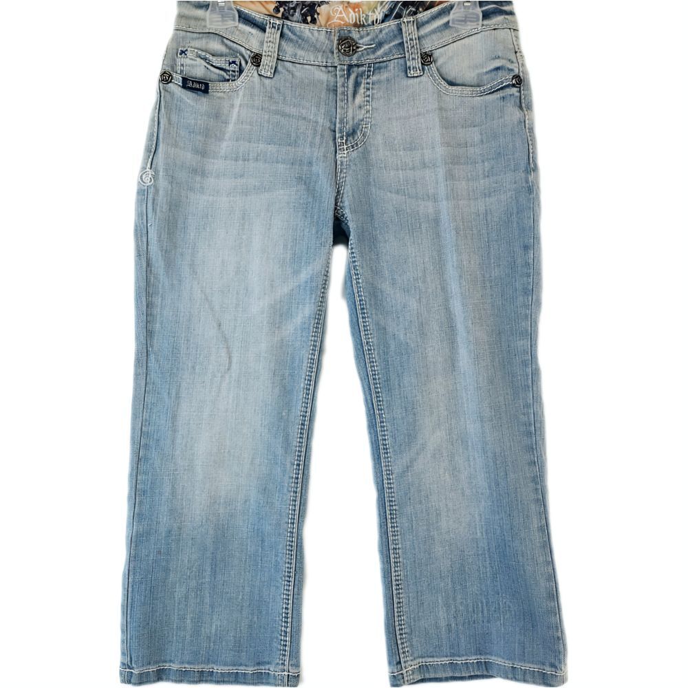 Adiktd Light Wash Denim Capri Jeans Women's 2 W27‎ Embroidered Chevron Pockets